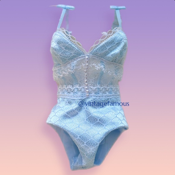Integrity Fashion Doll Light Baby Blue Lingerie Lace Toys Poeme D'Amour Vanessa - Picture 1 of 5